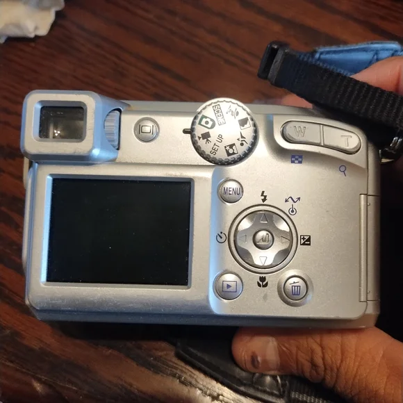 Nikon COOLPIX 4800 ED 4.0MP Digital Camera Nikkor ED Lens **PARTS** - Picture 2 of 2